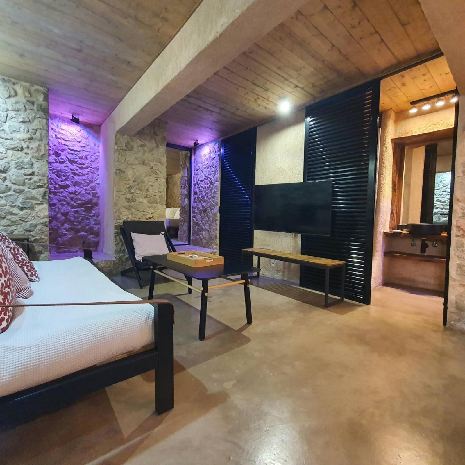 Sea View Garden Suites Пірей Екстер'єр фото