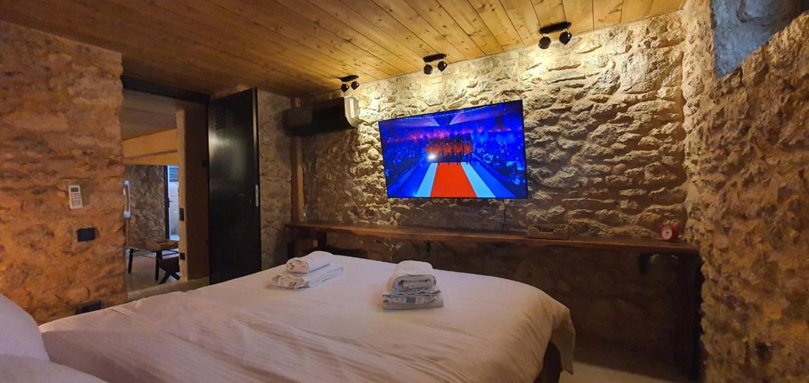 Sea View Garden Suites Пірей Екстер'єр фото